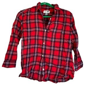 Old Navy red plaid kids flannel shirt. Size 10-12